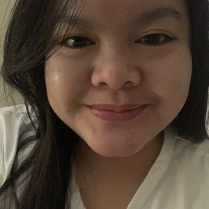 Meet your Posher, Angelica